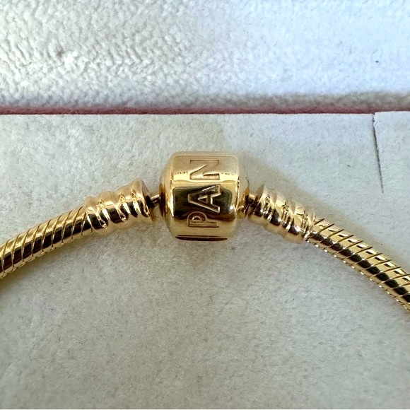 ❗️NEW❗️100% Authentic Pandora 14k Solid Gold Moments Snake l Bracelet 7.3” - Picture 4 of 5